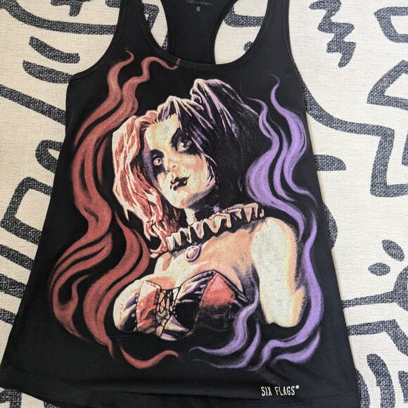 Harley Quinn Six Flags Tank Top Small - Picture 2 of 6